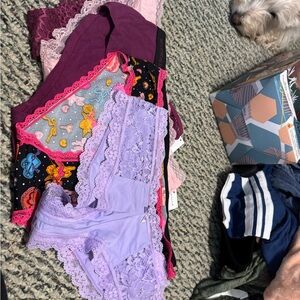 5 pr. Splendies Colorful Lace and Patterned Panties Set